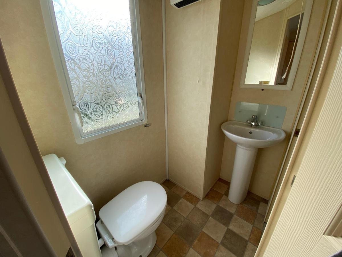 Violeta Turnberry Caravan Buitenkant foto